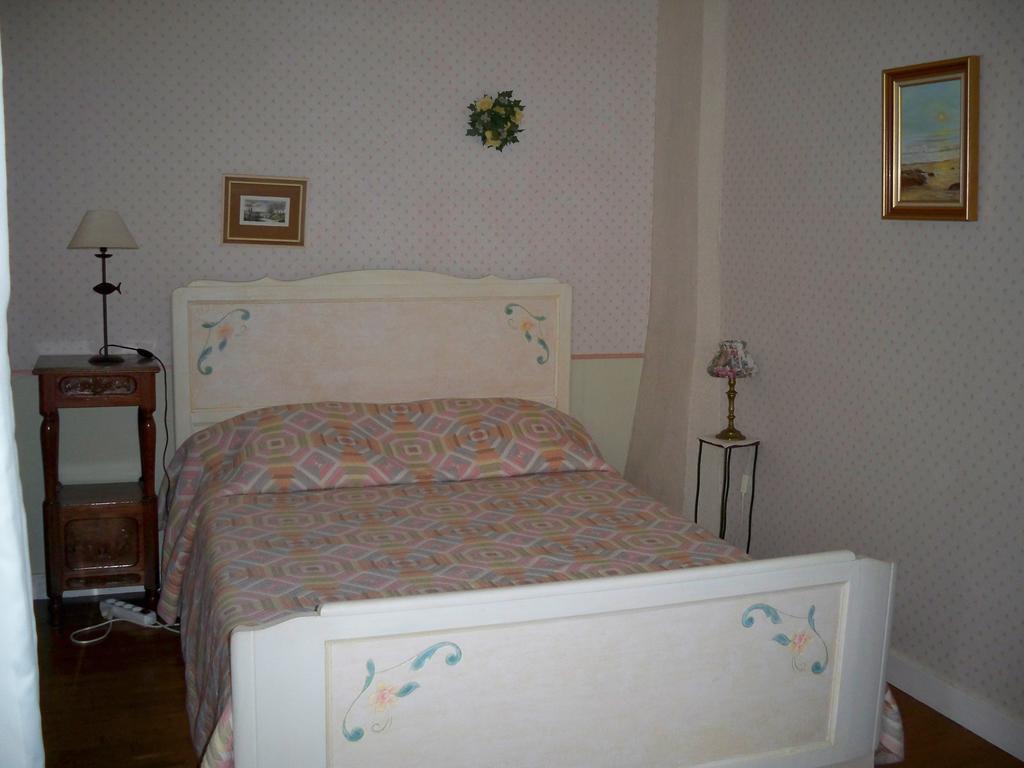 Gite De La Caminais Pleurtuit Ruang foto